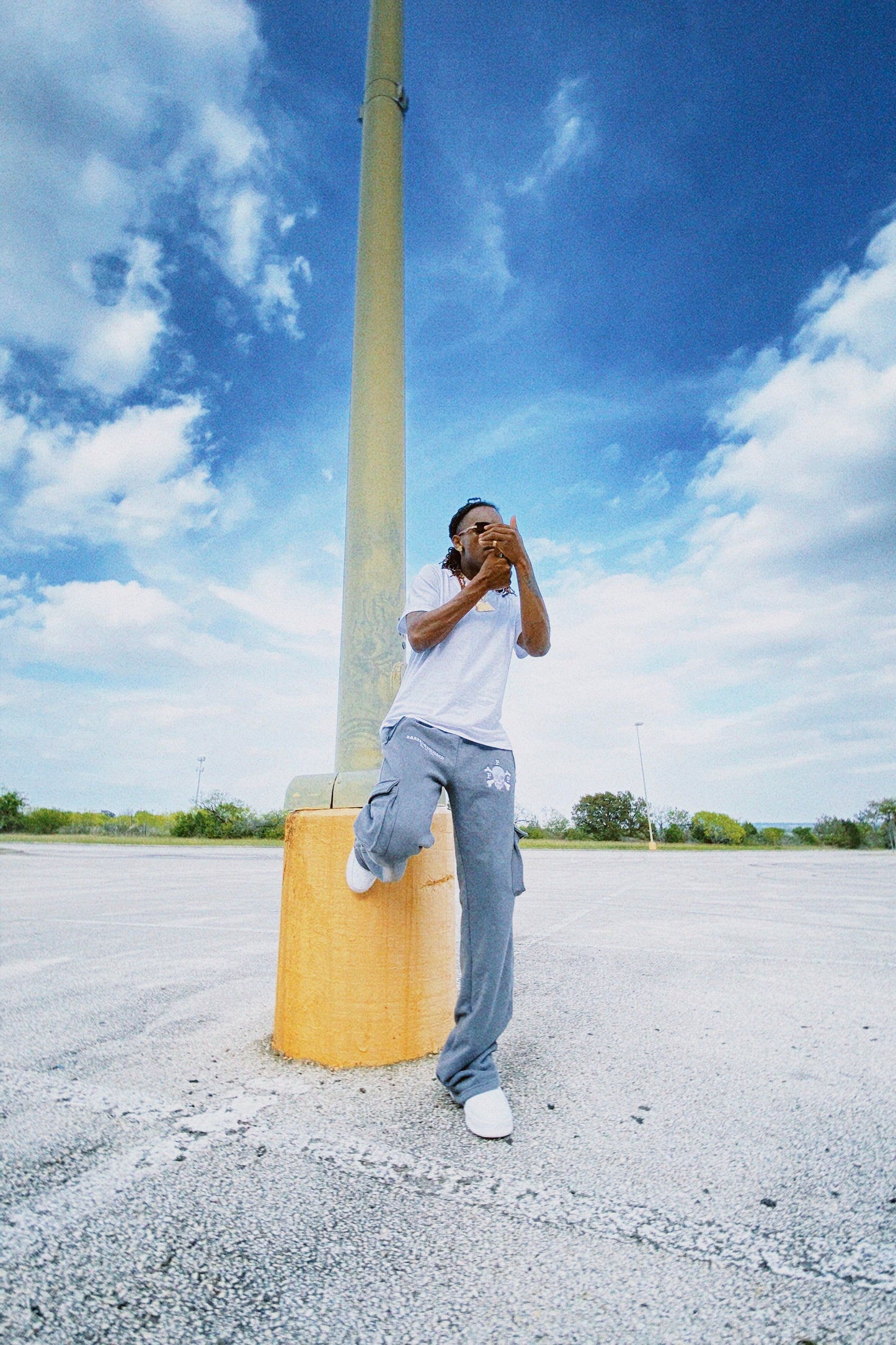 “DO OR DIE” FLARED CARGO SWEATS